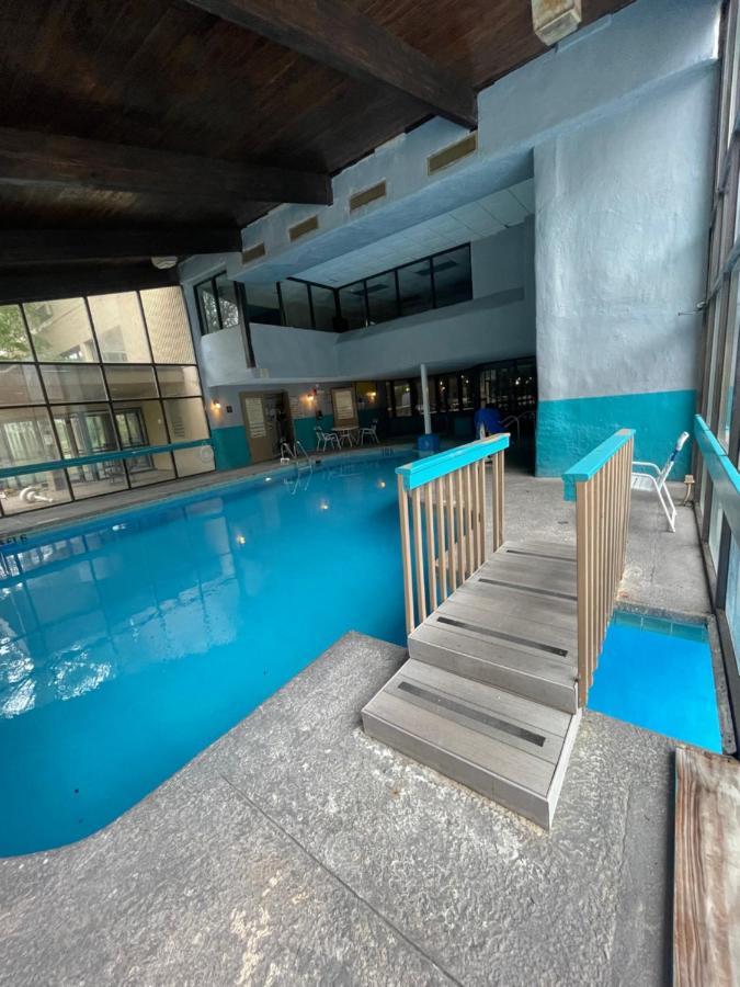 Best Western Plus La Porte Hotel & Conference Center Zewnętrze zdjęcie