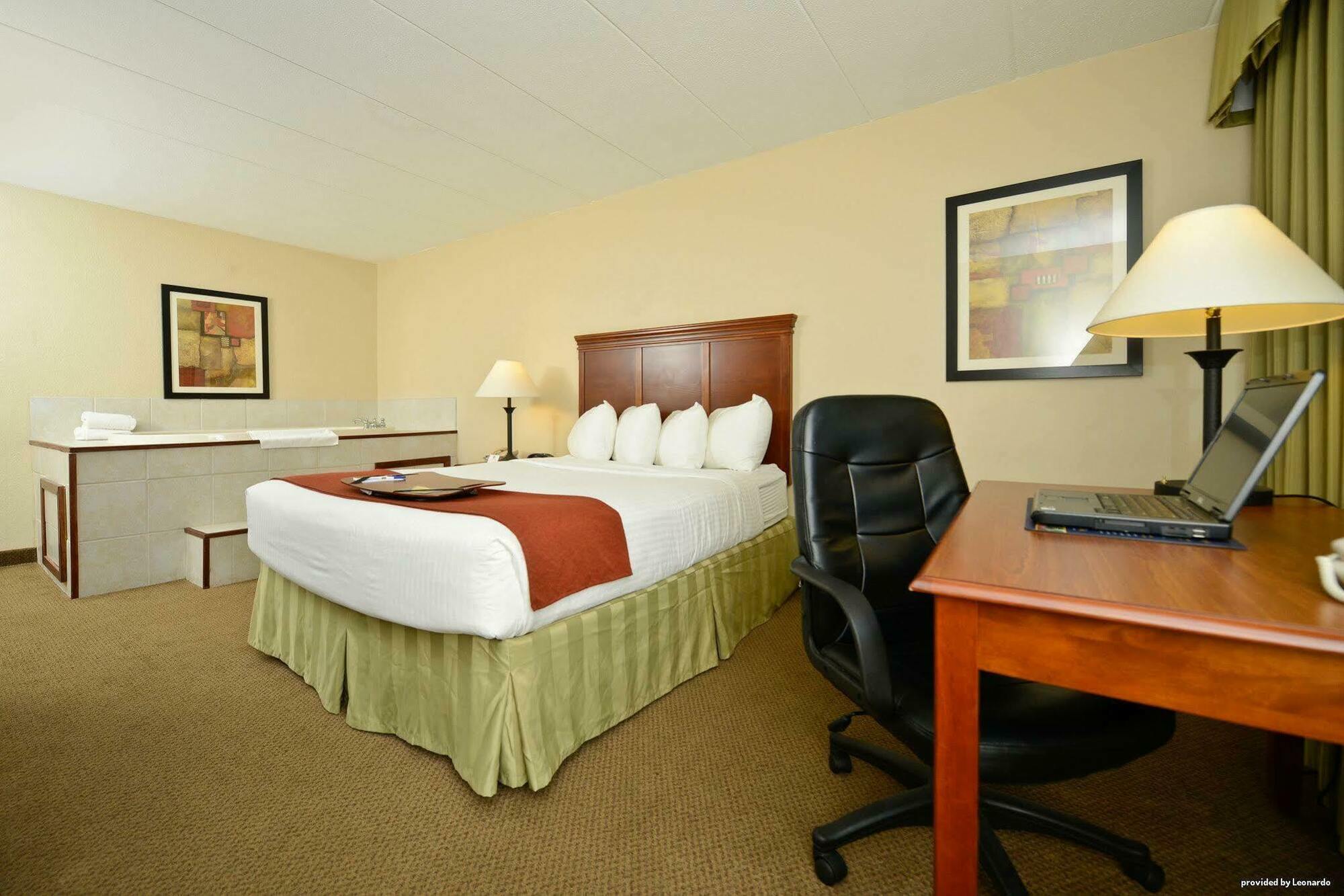 Best Western Plus La Porte Hotel & Conference Center Zewnętrze zdjęcie